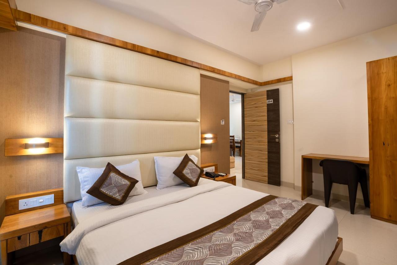 Home2 Suites And Service Apartments, Mumbai Airport Ngoại thất bức ảnh