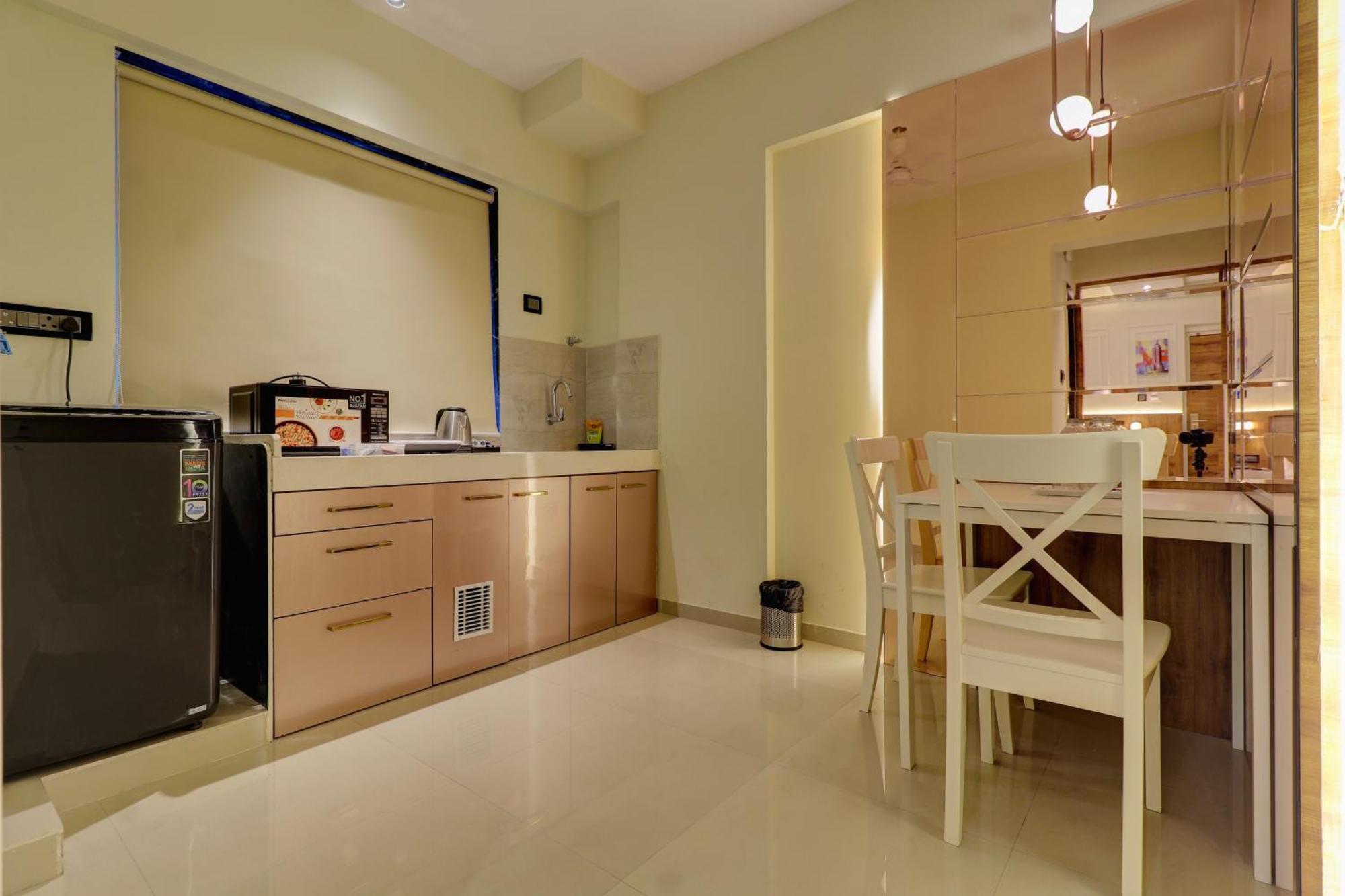Home2 Suites And Service Apartments, Mumbai Airport Ngoại thất bức ảnh
