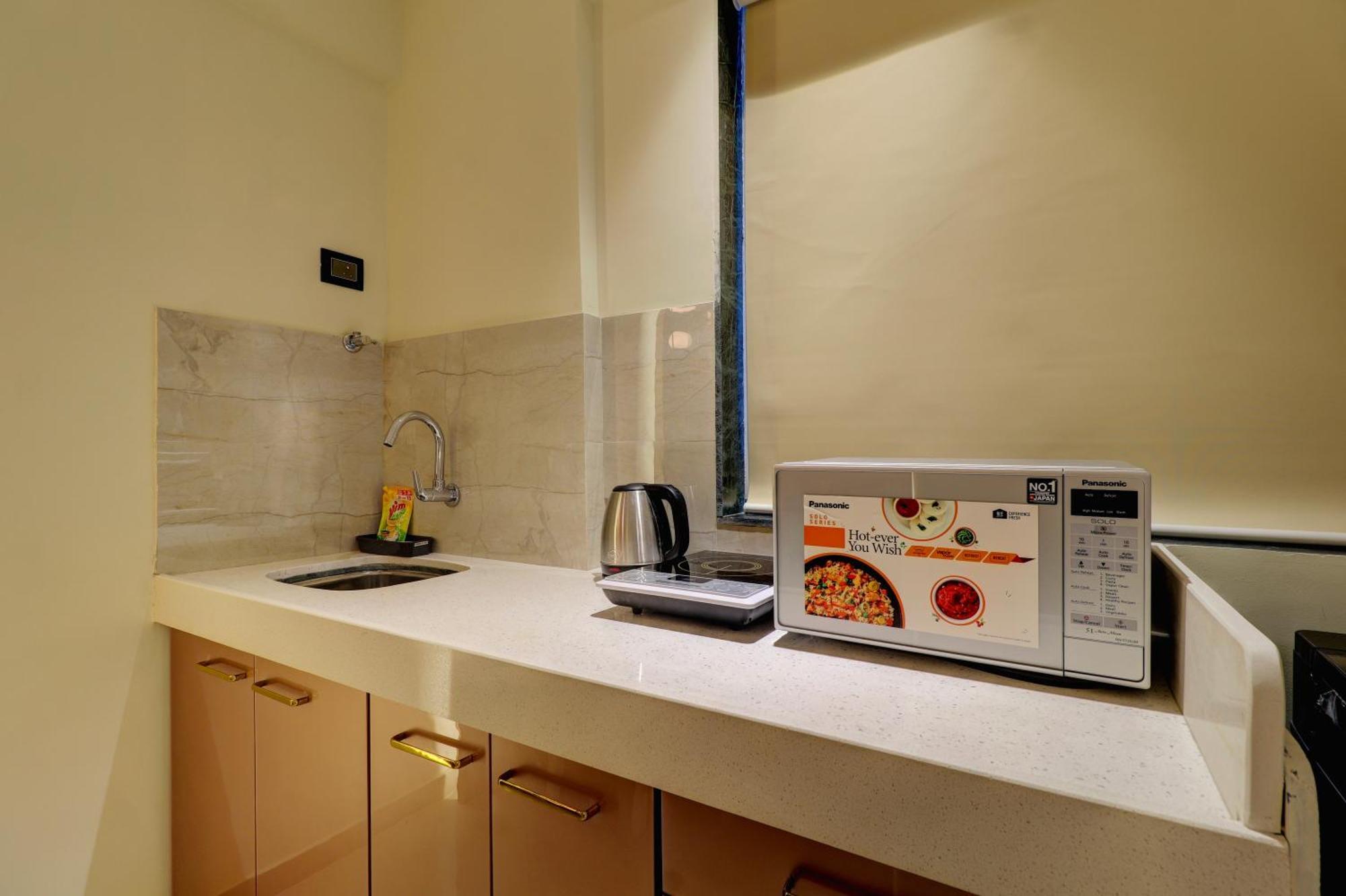 Home2 Suites And Service Apartments, Mumbai Airport Ngoại thất bức ảnh