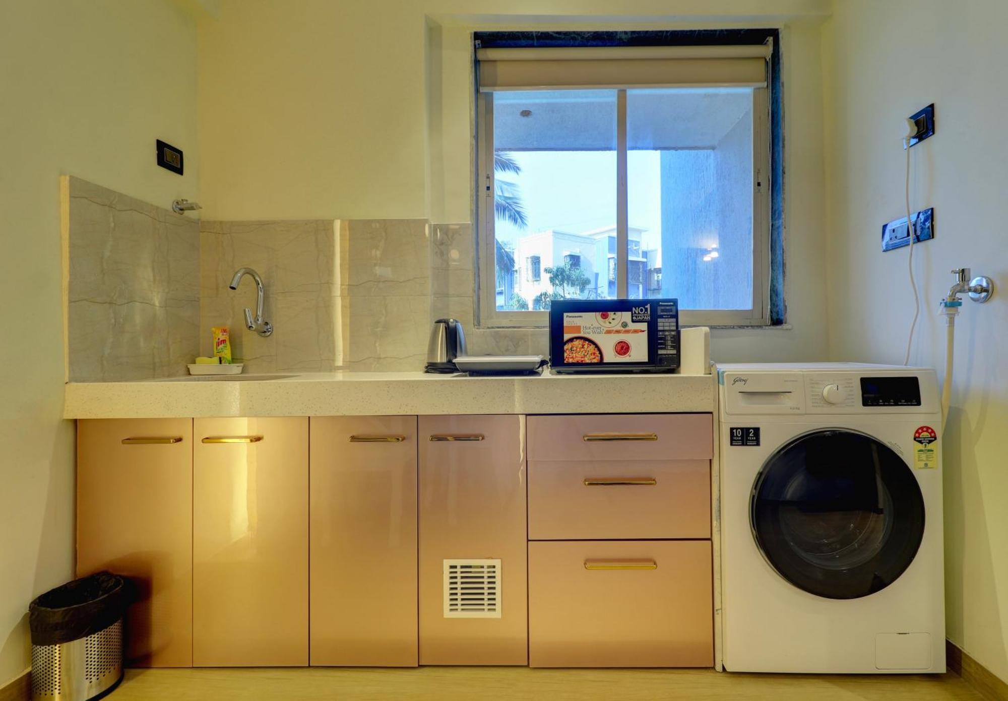 Home2 Suites And Service Apartments, Mumbai Airport Ngoại thất bức ảnh